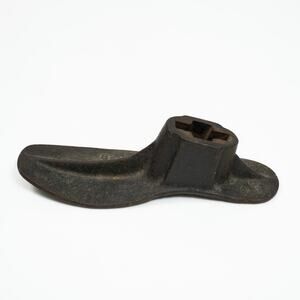 Antique Cast Iron Cobbler Shoe Last Iron Bench Tool Boot Repair Anvil 9”